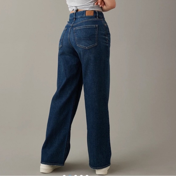 American Eagle Skater Baggy Wide Leg Jean
Stretch Size 10 Dark Wash - Picture 2 of 6